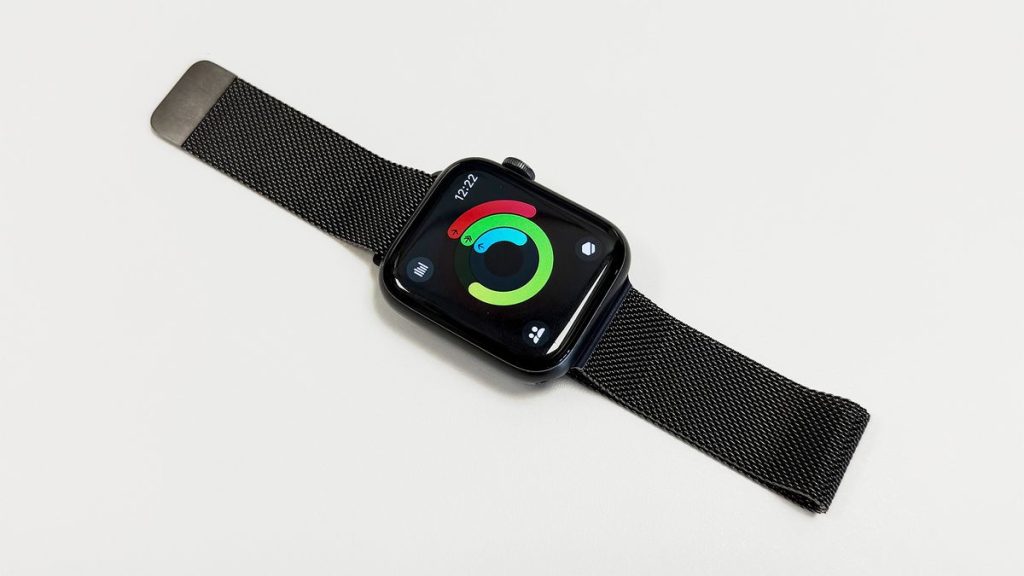 Apple Milanese Loop review: a gorgeous, stainless steel Apple Watch band that costs a pretty penny